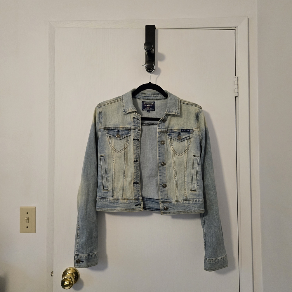 Cropped Denim Jacket